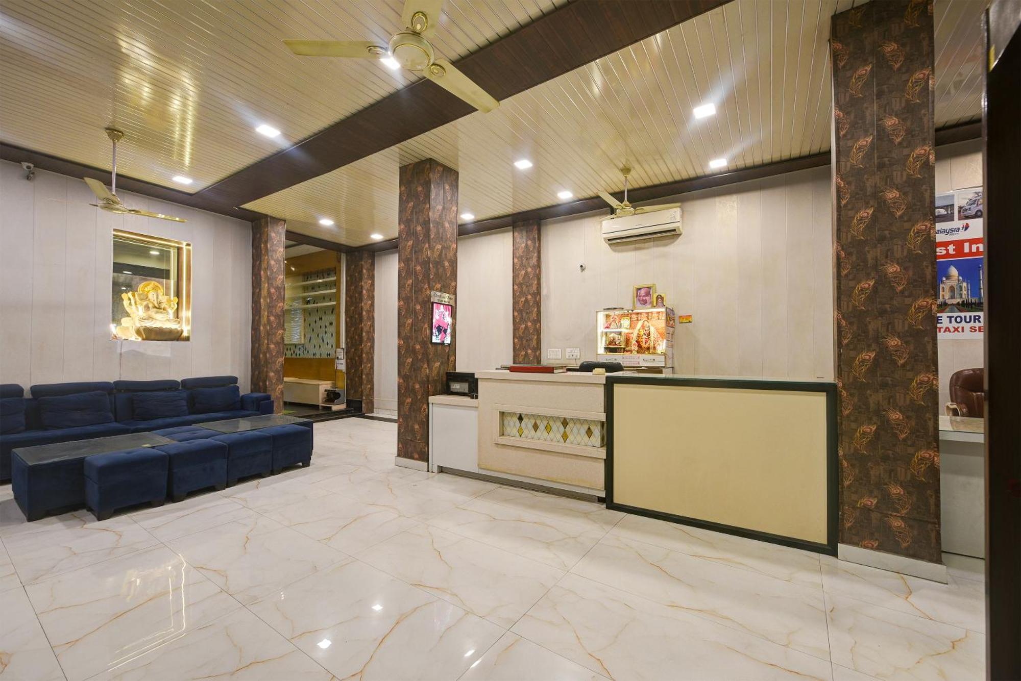 Hotel Shri Vinayak In City Centre At New Delhi Railway Station-By Rcg Hotels Exterior foto