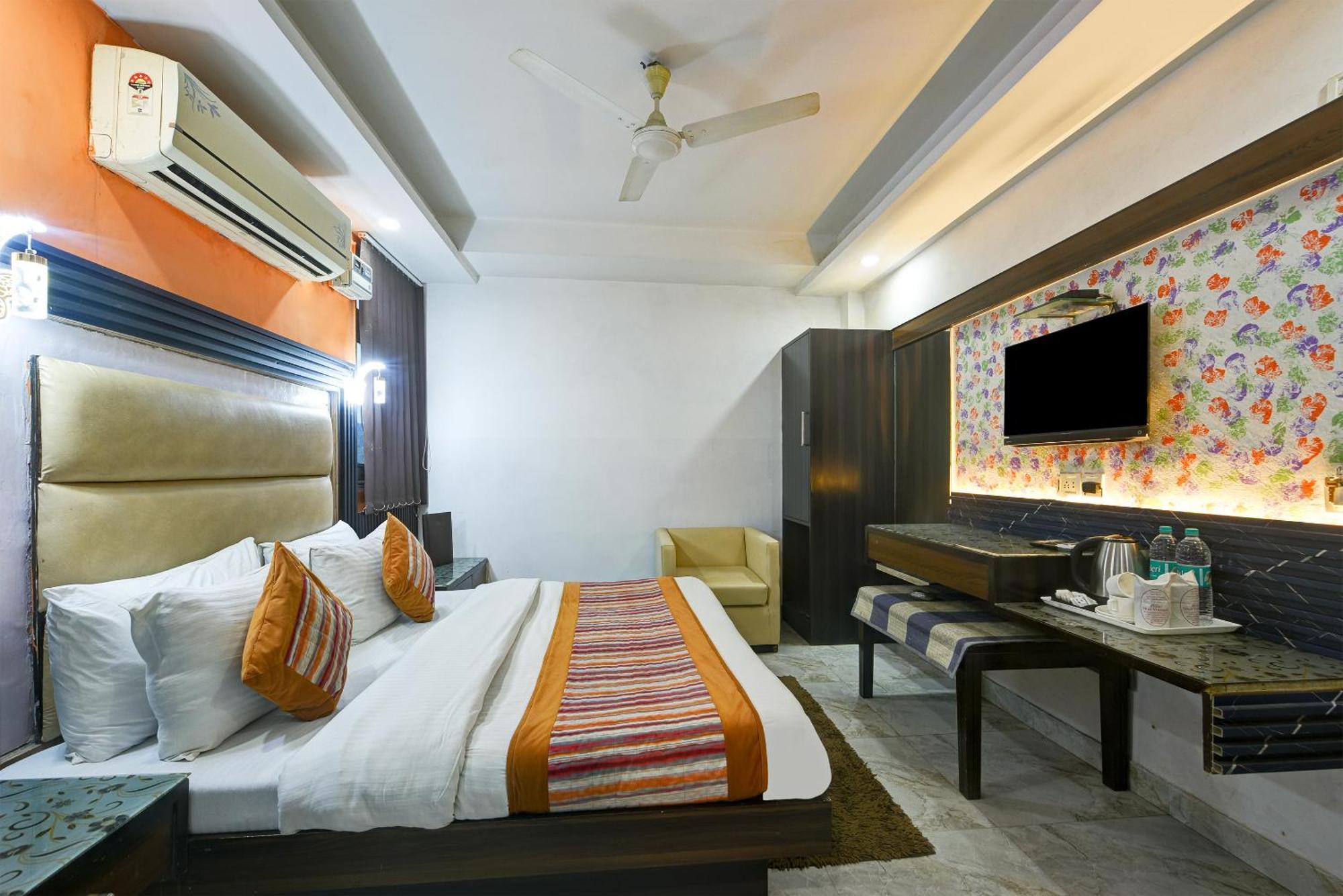 Hotel Shri Vinayak In City Centre At New Delhi Railway Station-By Rcg Hotels Exterior foto