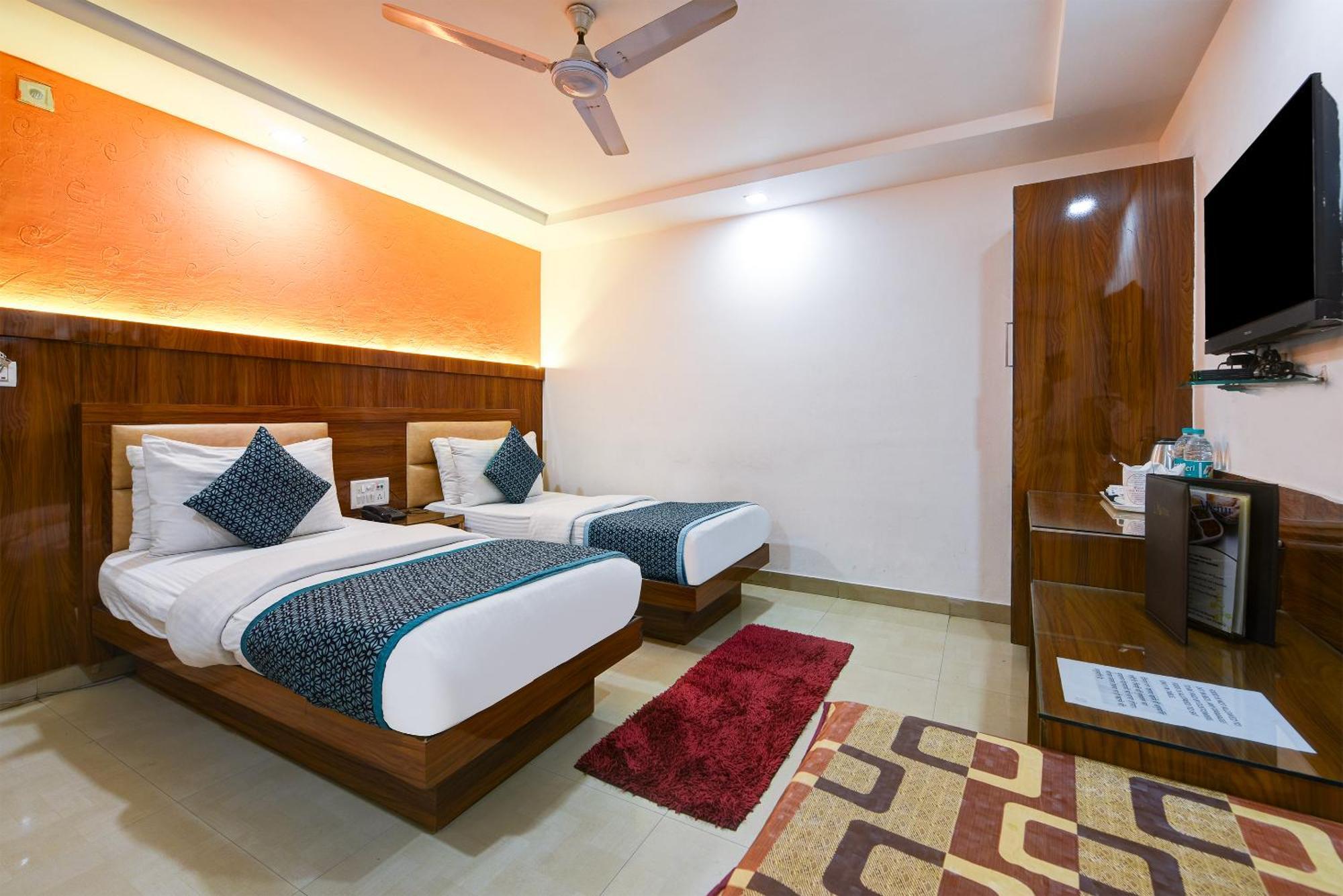 Hotel Shri Vinayak In City Centre At New Delhi Railway Station-By Rcg Hotels Exterior foto