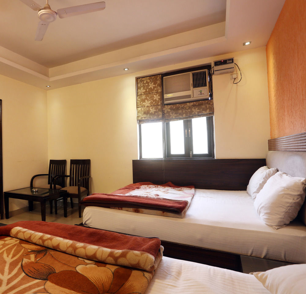 Hotel Shri Vinayak In City Centre At New Delhi Railway Station-By Rcg Hotels Exterior foto